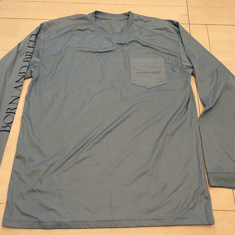 Southern proper long sleeve dri fit tee with pocket. Blue. Size medium.